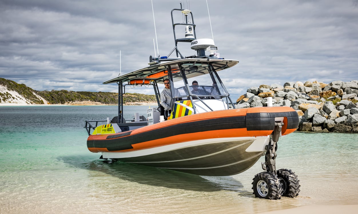 New Amphibious Rescue Craft Impresses in Testing - News